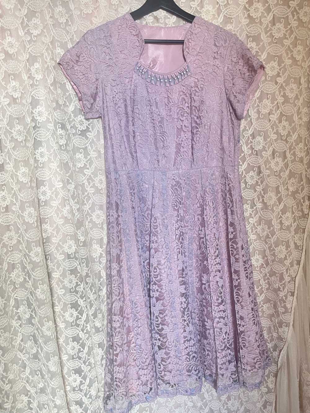 1950s Lilac Light Purple Lace Midi Dress - image 11