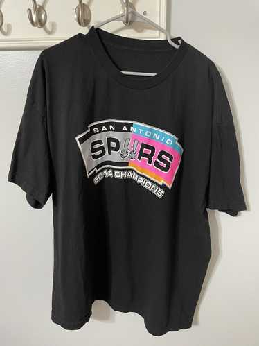 San Antonio Spurs 2014 5 Time Champions Medium Mens Black Graphic Logo  Tshirt
