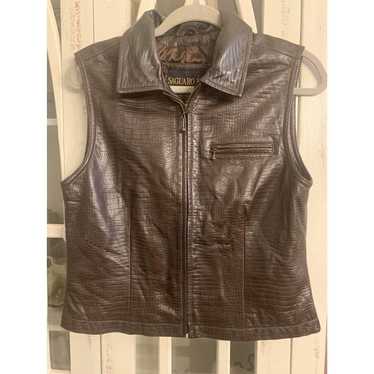 Leather hotsell vests saguaro ltd