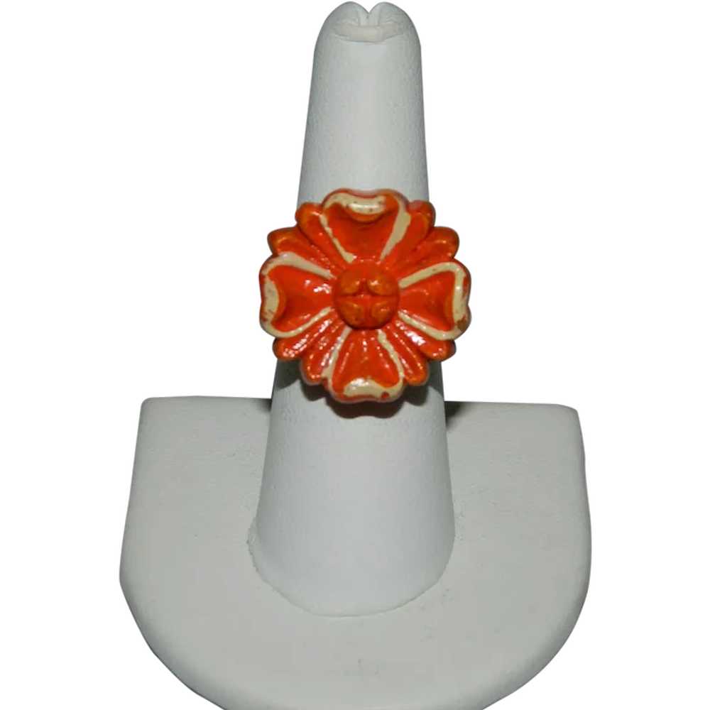 Hand Carved Painted Orange Dogwood Flower Ring 19… - image 1