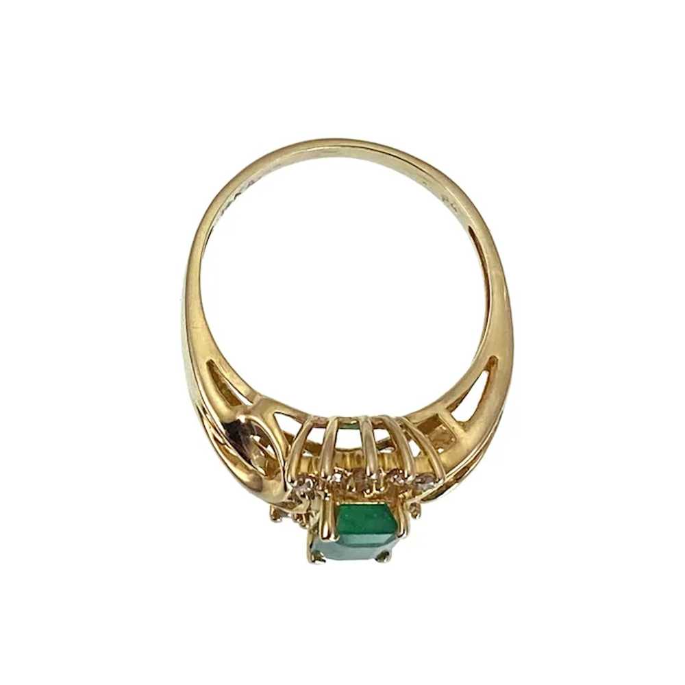 Vintage 14K, Emerald & Diamond Ring - image 4