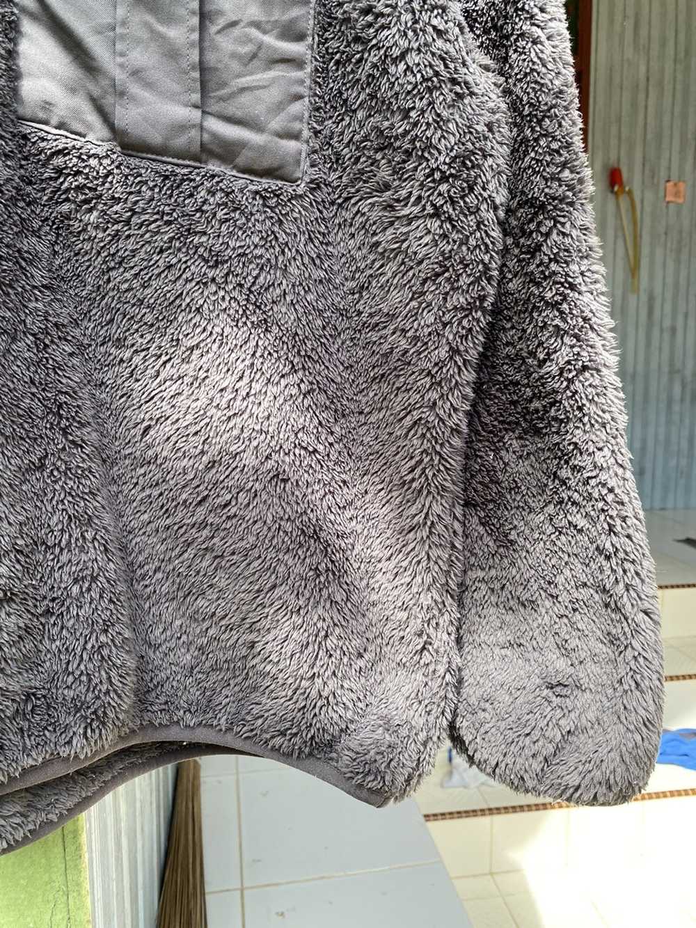 GU × Rare GU FAUX FUR POCKET SWEATER 37ZZK - image 3