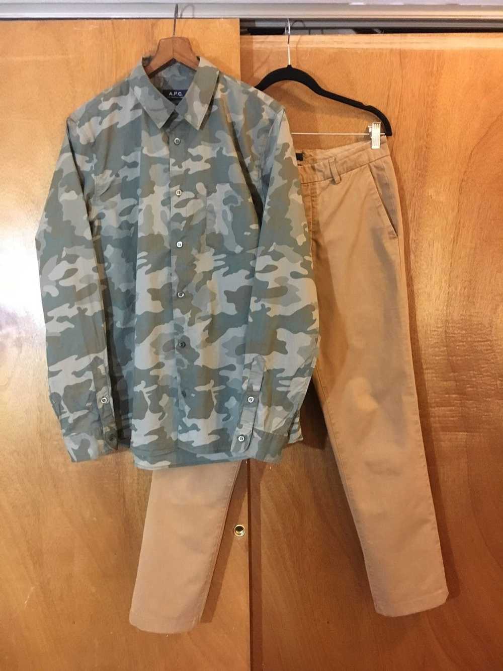 A.P.C. A.P.C. CAMO BUTTON-DOWN SHIRT ARMY M - image 2