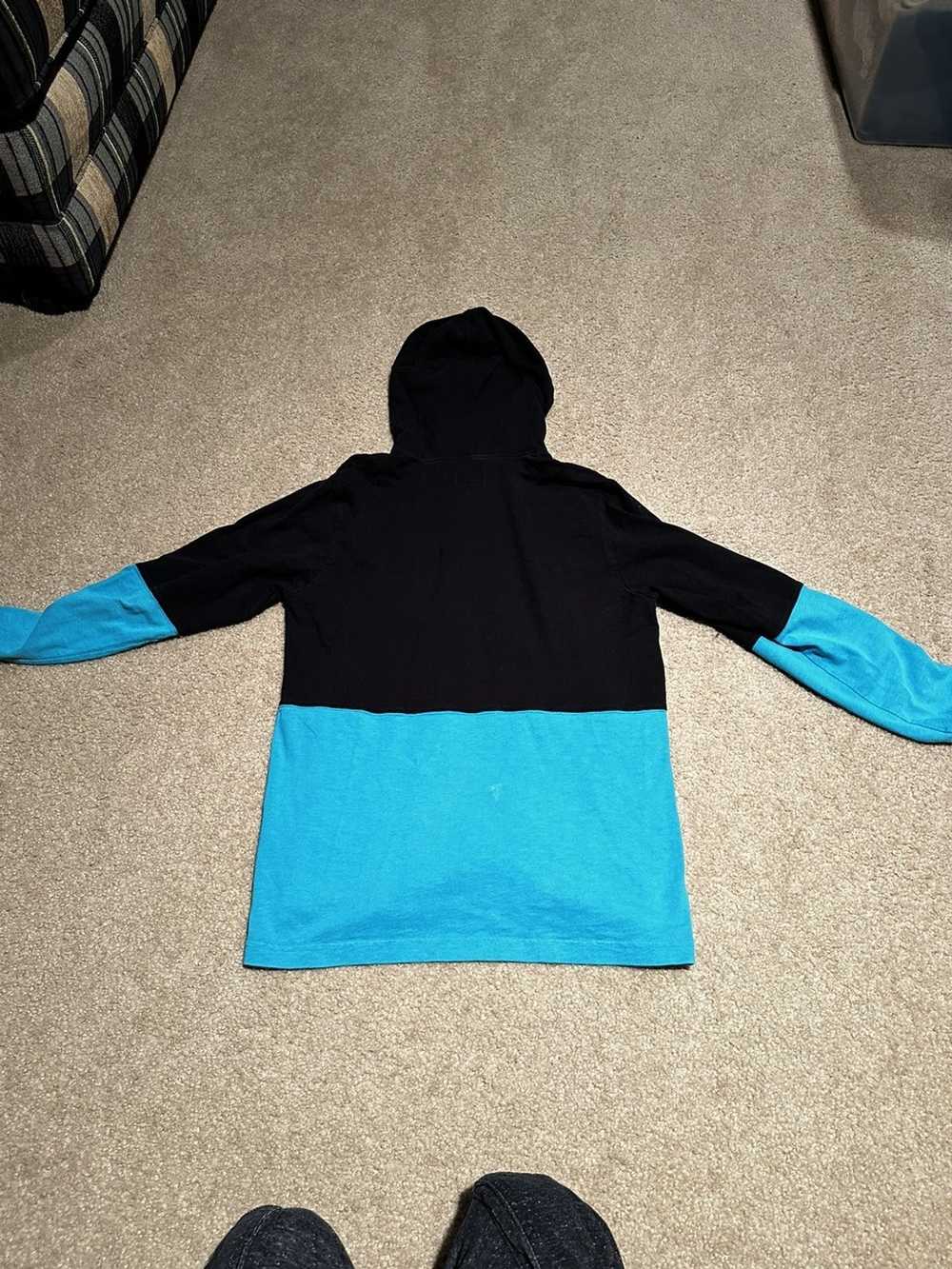 Supreme Supreme hooded 2-tone top - image 5