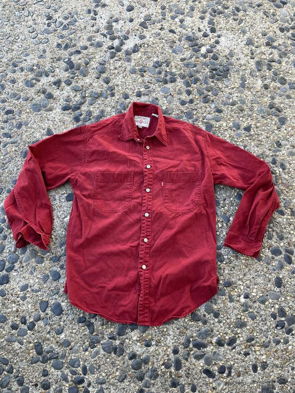 Levi's Levi’s Red Tab Button Up Size Medium - image 1