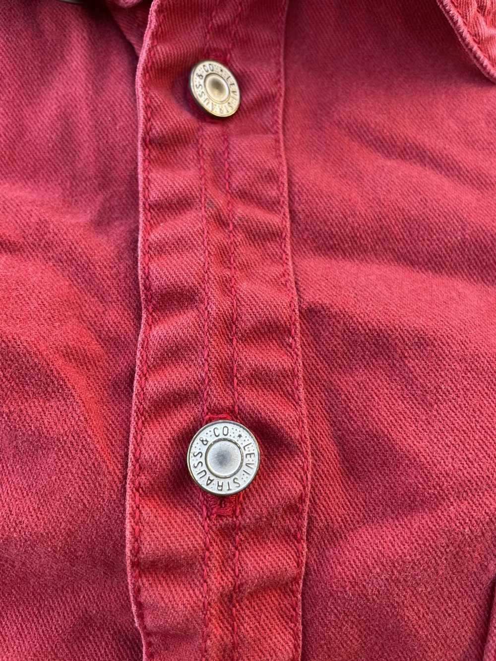 Levi's Levi’s Red Tab Button Up Size Medium - image 6