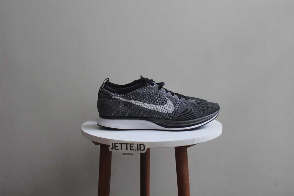 Nike Nike Flyknit Racer Dark Grey - image 3