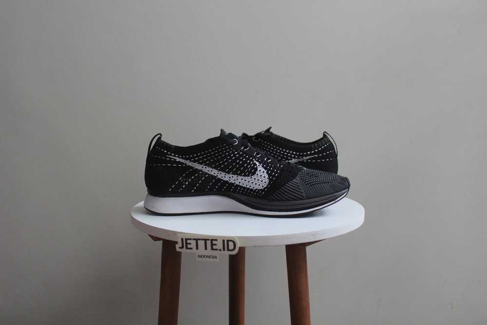 Nike Nike Flyknit Racer Dark Grey - image 7