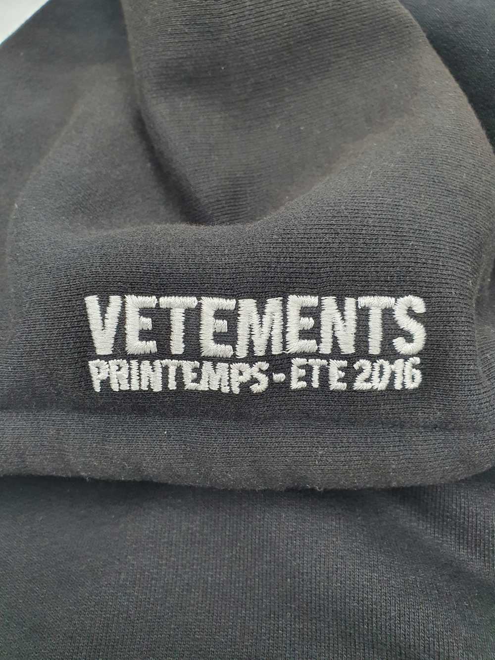 Vetements RARE Vetements Script Hoodie - image 4