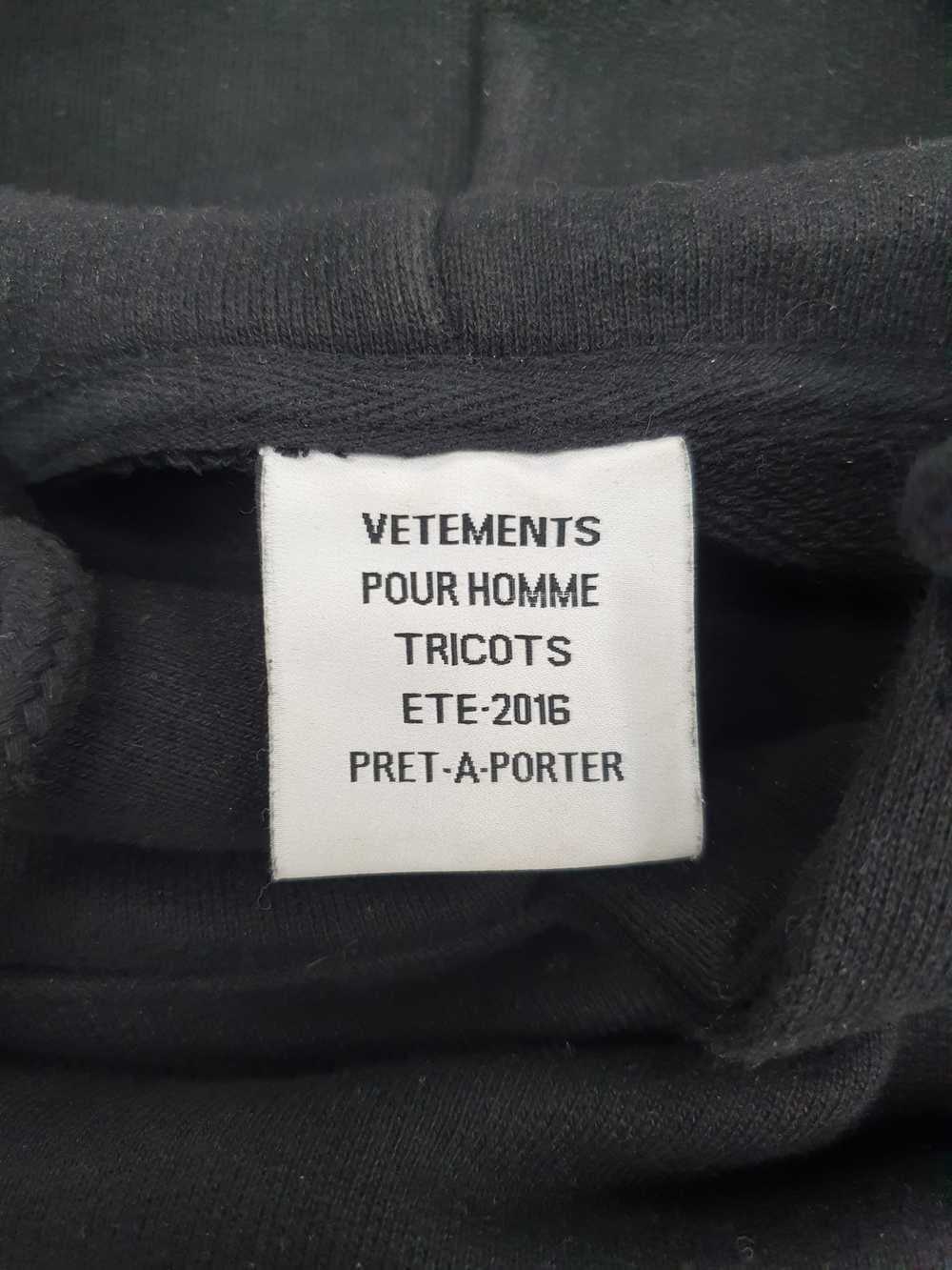 Vetements RARE Vetements Script Hoodie - image 5