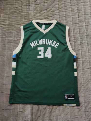 Vintage Giannis Antetokoumpo #34 Milwaukee Bucks J