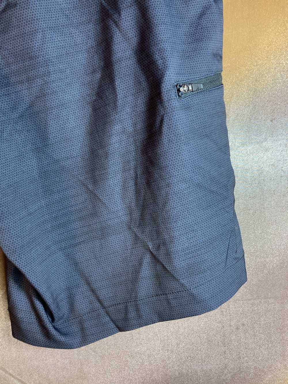 Hawke & Co. Dark gray flat front dress shorts. 32… - image 5