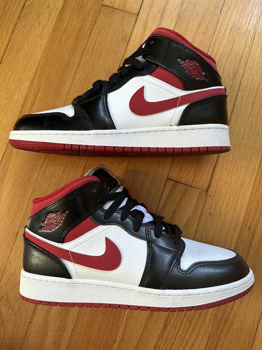 Jordan Brand Air Jordan 1 Gym Red (GS) - image 1