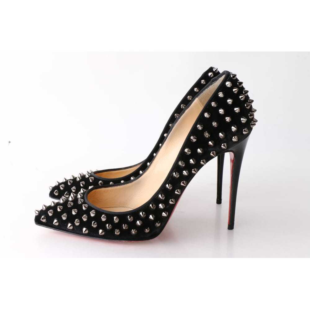 Christian Louboutin Velvet heels - image 6