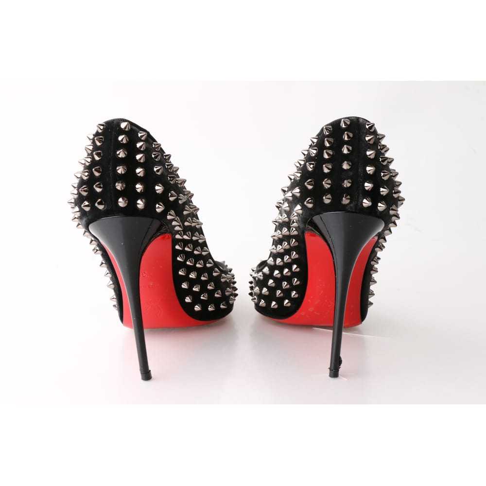 Christian Louboutin Velvet heels - image 7