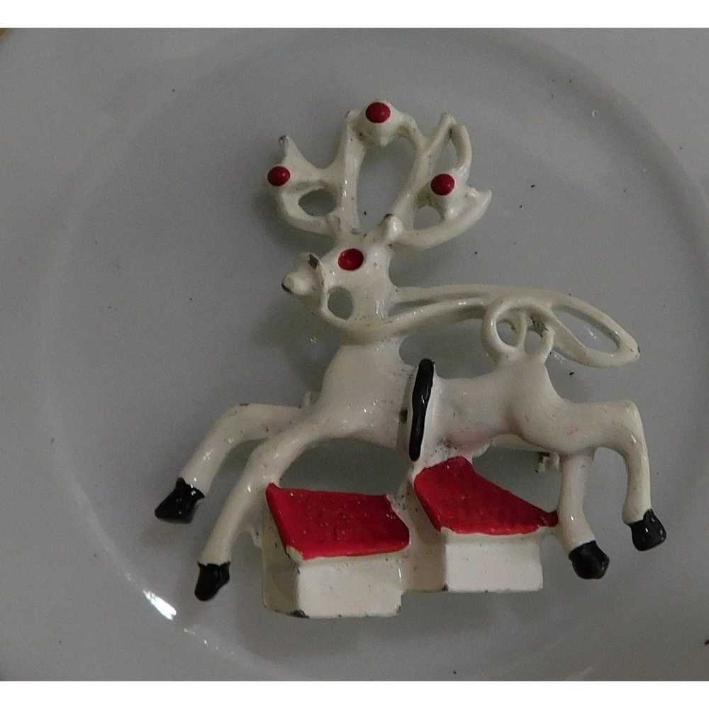 Other Vintage Red And White Reindeer Brooch - image 2