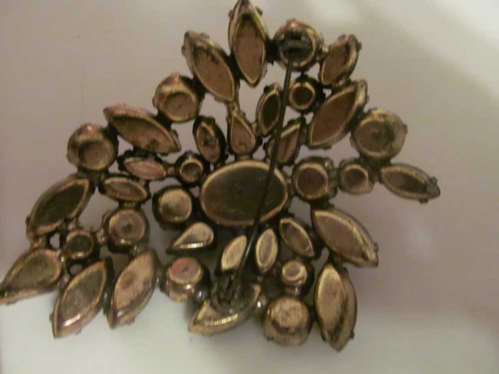 Large Fall colored leaf shaped Brooch - image 7
