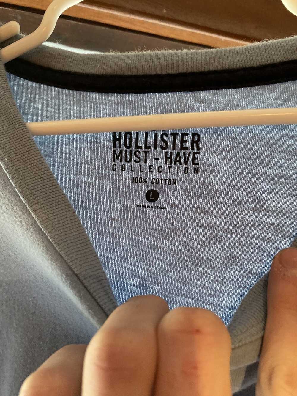 Hollister × Vintage Hollister must have collectio… - image 4