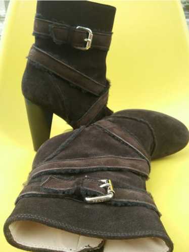 Fendi Authentic Fendi Ankle Boots