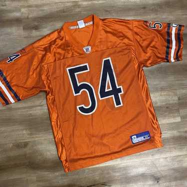 54 Brian Urlacher Middle Linebacker 54 Chicago Bear 2000 2012 Thanks For  The Memries T-shirt Black B1 (2021 UPDATED)