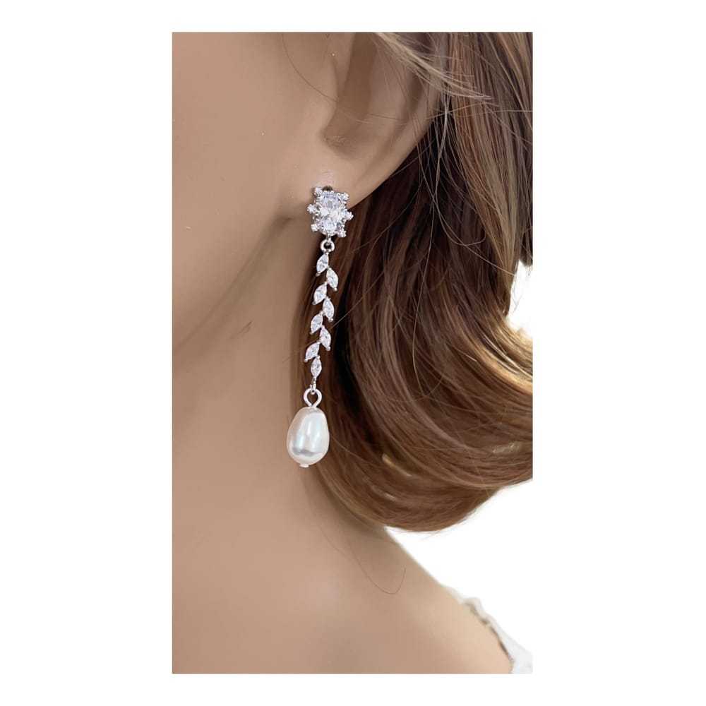 Swarovski Pearl earrings - image 2