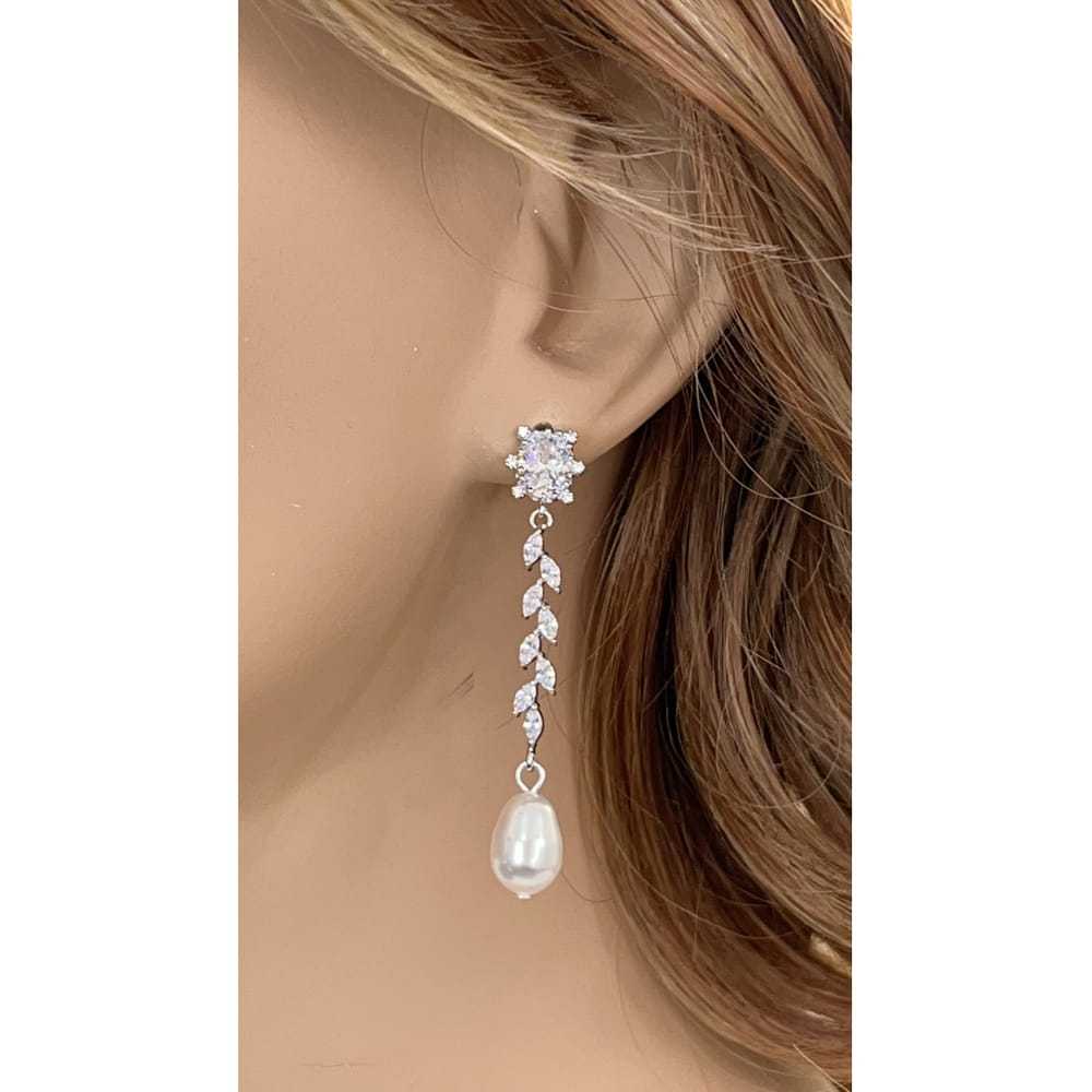 Swarovski Pearl earrings - image 3