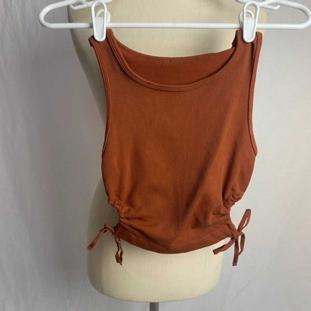 Express Rust Colored cropped ribbed tank with sid… - image 1