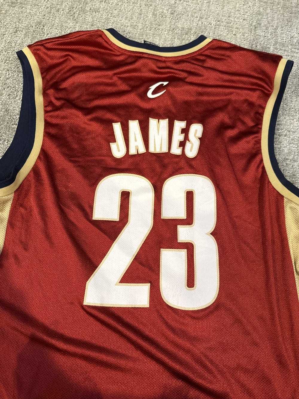 Reebok Lebron James Reebok Jersey sz M - image 3