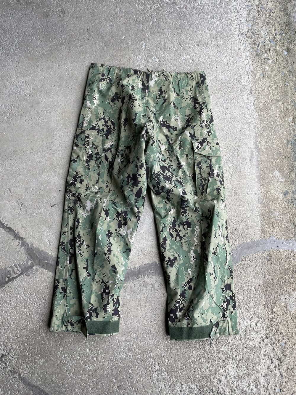 Military × Streetwear Military camo cargo pants - image 2