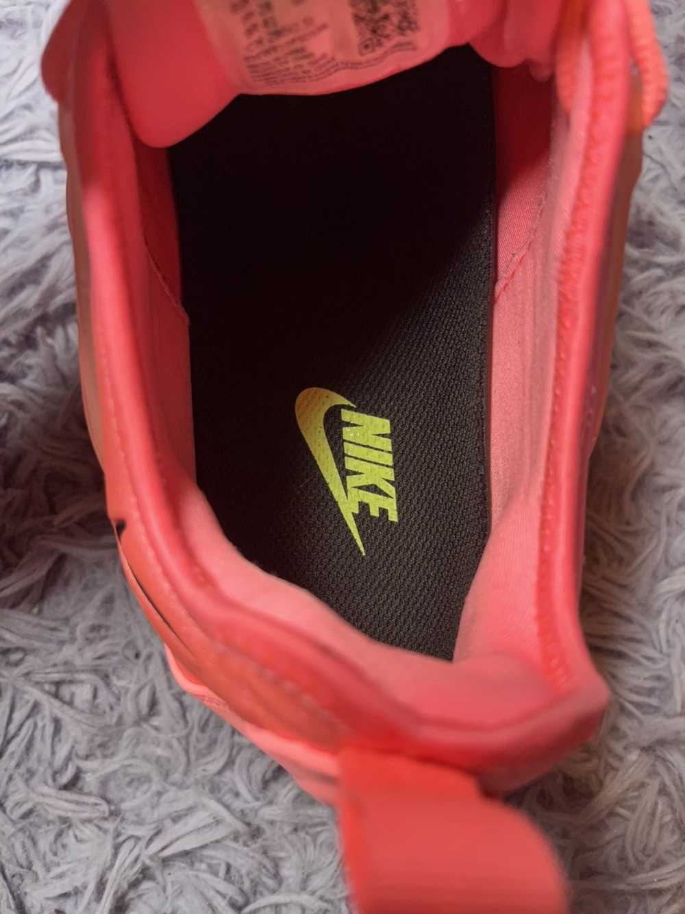 Nike Air VaporMax Plus "Sunset Pulse Bubblegum" (… - image 7