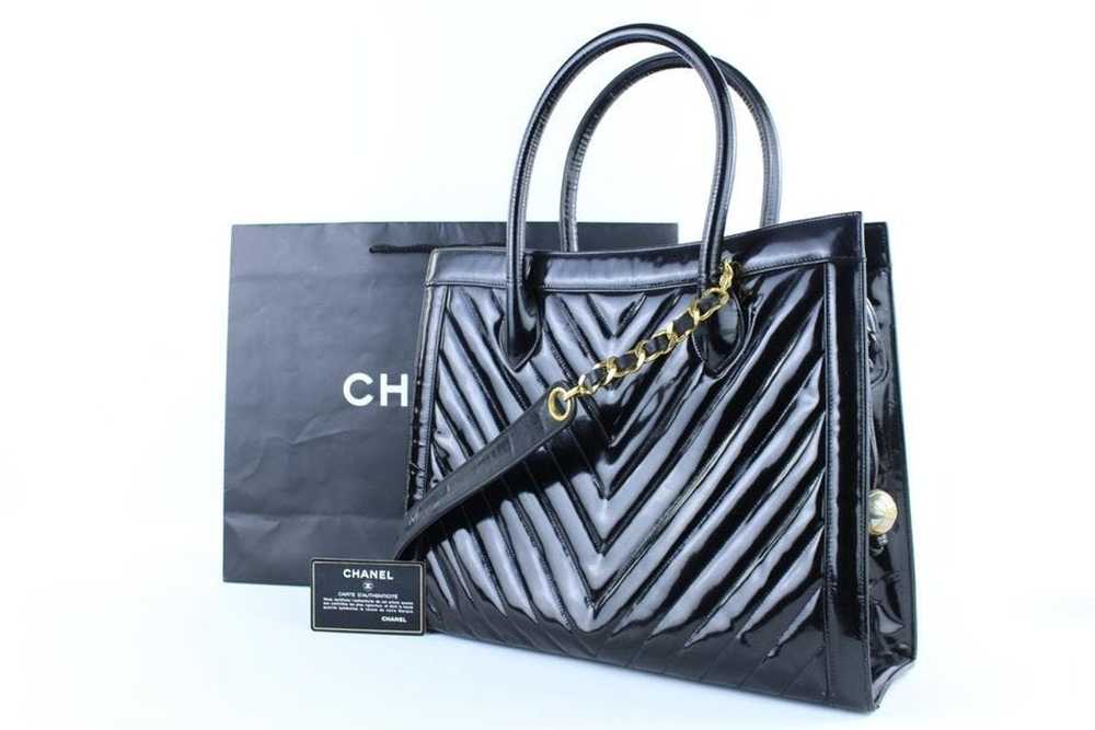 Chanel Chanel Quilted Chevron 2way Tote Patent 22… - image 12