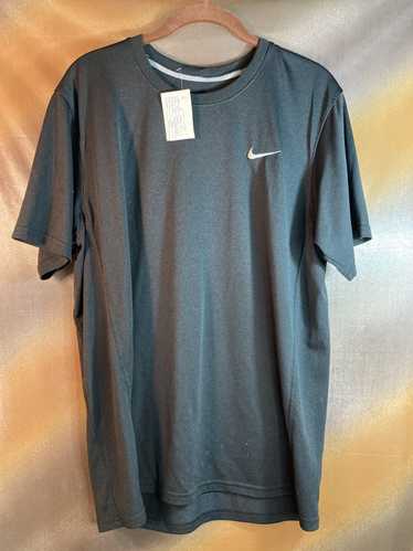 Nike Nike Fit Dry size L athletic jersey. 44” ches