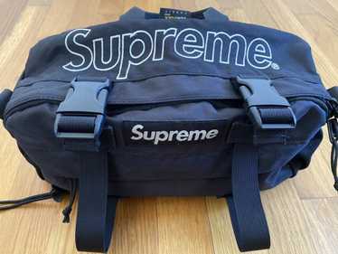 61382 - Supreme Shoulder Bag SS18 - hitam putih . IDR 205.…