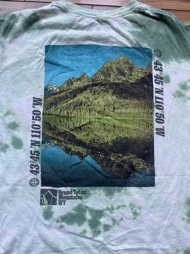 Vintage National geographic Green tie dye