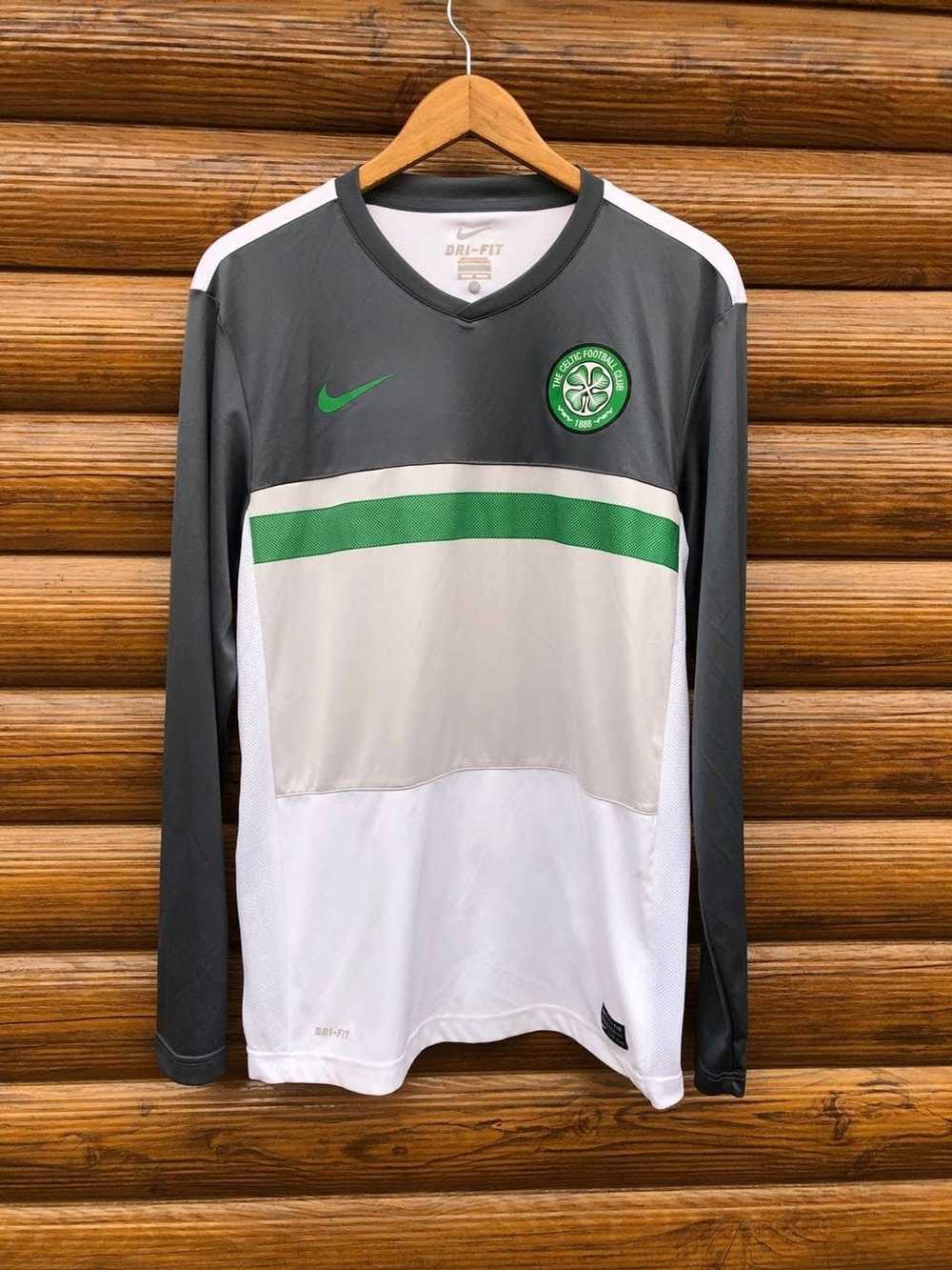 Celtic FC Away Shirt Seasons 2009-2011 Bumblebee Unsponsored Replica &  Player Issue Long Sleeve Nike Size Large