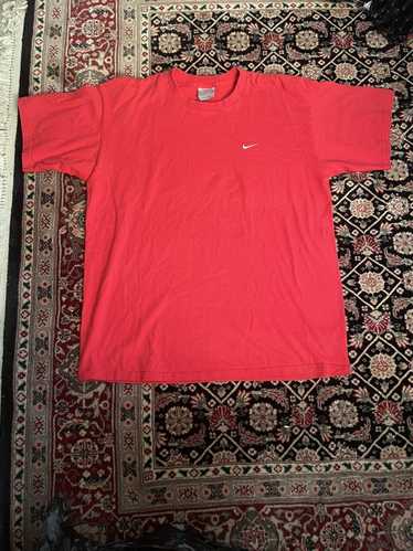 Nike × Vintage Red Nike essential shirt