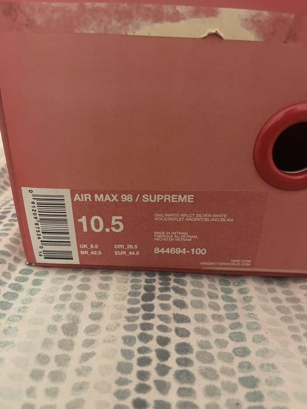 Nike × Supreme Air Max 98 Supreme - image 7