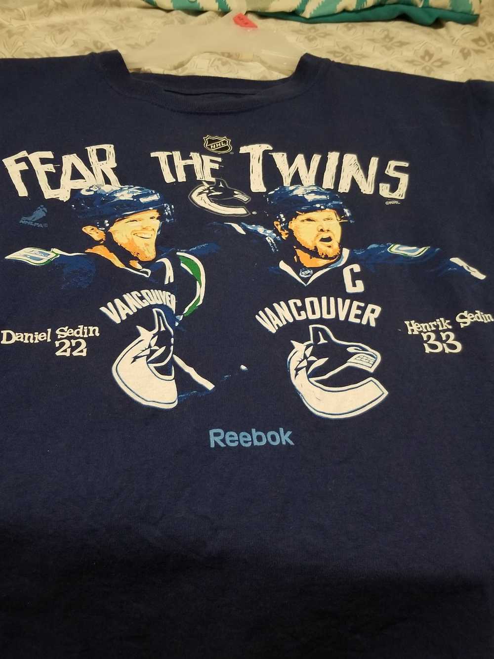 NHL Reebok Vancouver Canucks twins - image 1