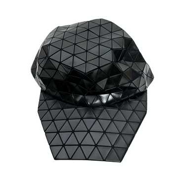 ปักพินในบอร์ด Bao Bao Issey Miyake