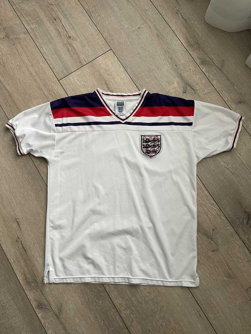 Soccer Jersey × Vintage Score Draw England White … - image 1