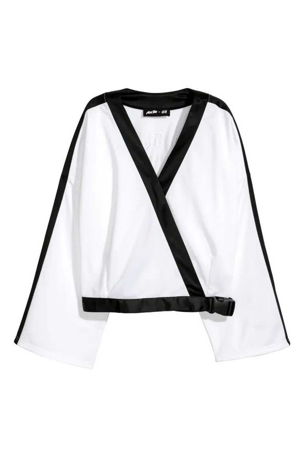 Designer × H&M × Streetwear Ace Tee X H&M kimono - image 1