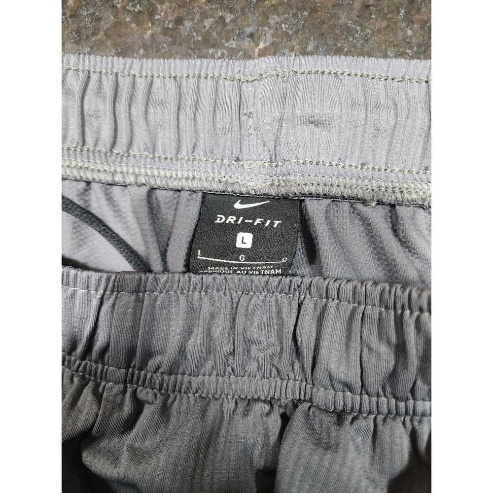 Nike Men's Grey Large Nike Athletic Shorts - image 5