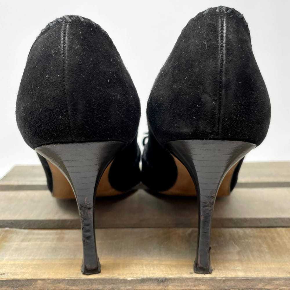 Manolo Blahnik Heels - image 7