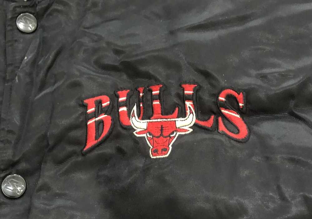 Starter Vintage Chicago Bulls Satin Starter Jacke… - image 5