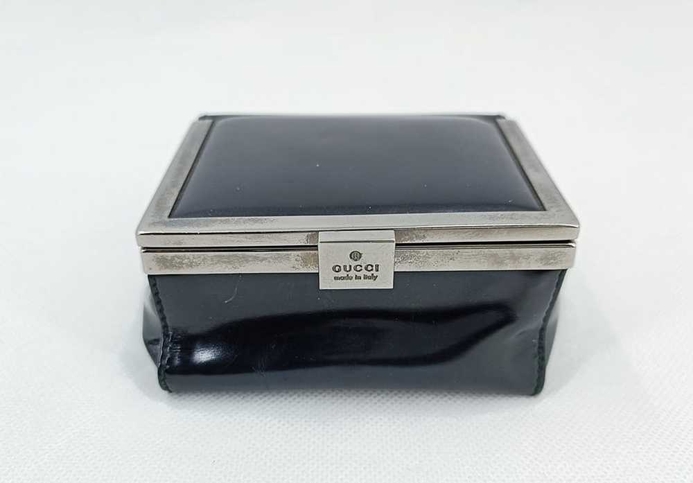 Gucci mini makeup box with mirror and metal frame - image 3