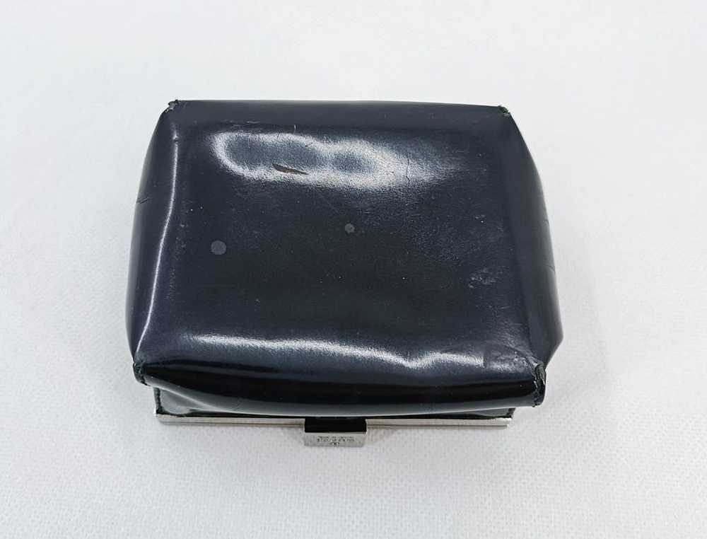 Gucci mini makeup box with mirror and metal frame - image 6