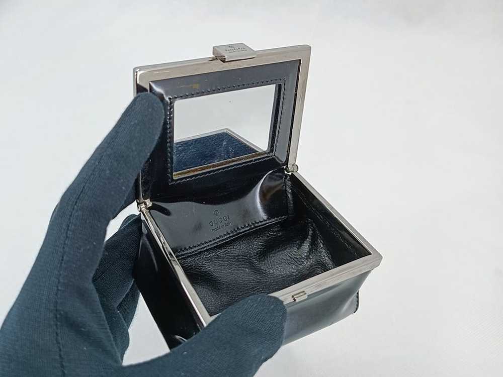 Gucci mini makeup box with mirror and metal frame - image 8