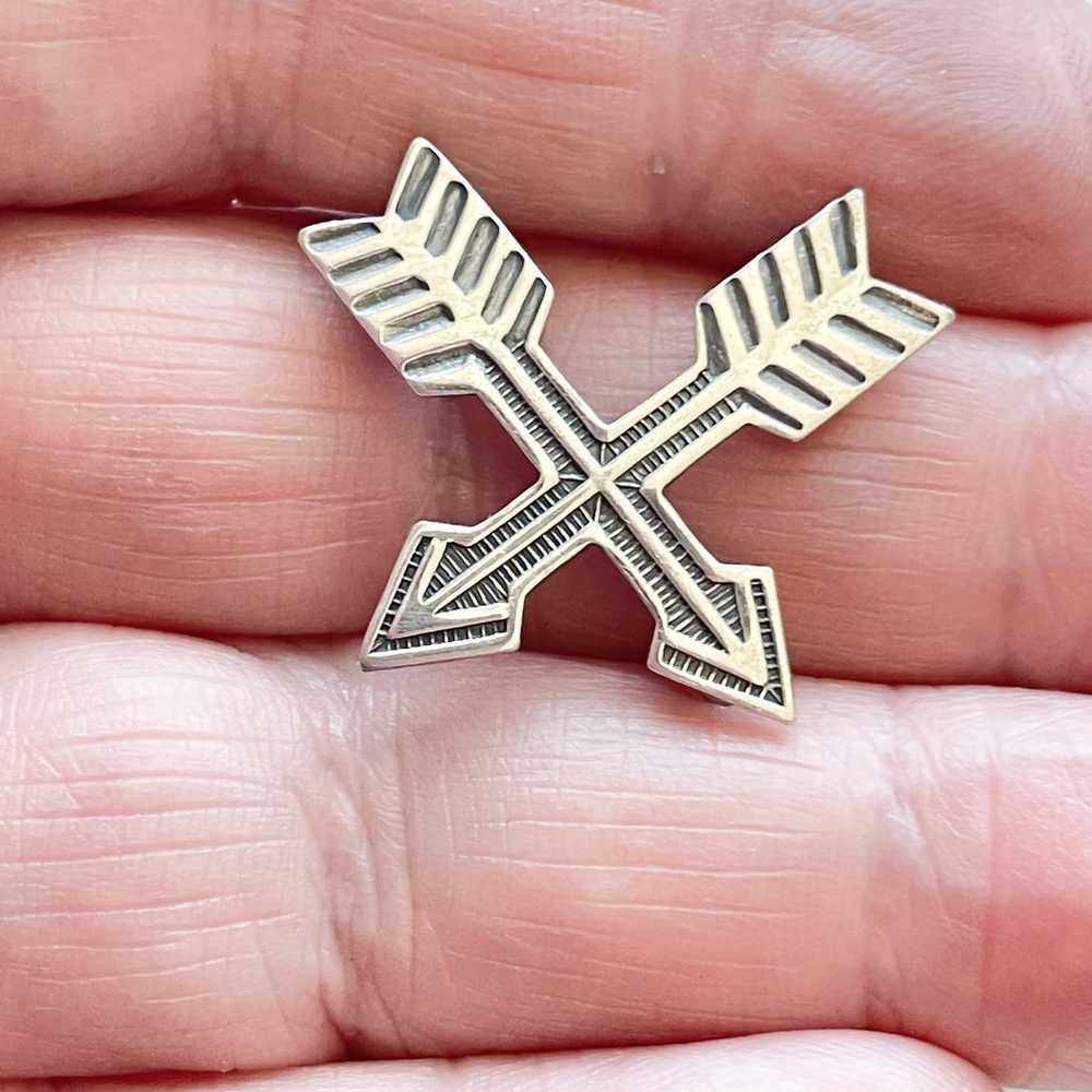 Vintage Fred Harvey Era Silver Crossed Arrow Smal… - image 2