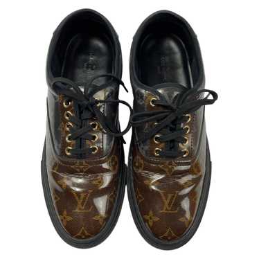 Shop Louis Vuitton Low-Top Sneakers (1AA1C0 1AA1C1 1AA1C2 1AA1C3