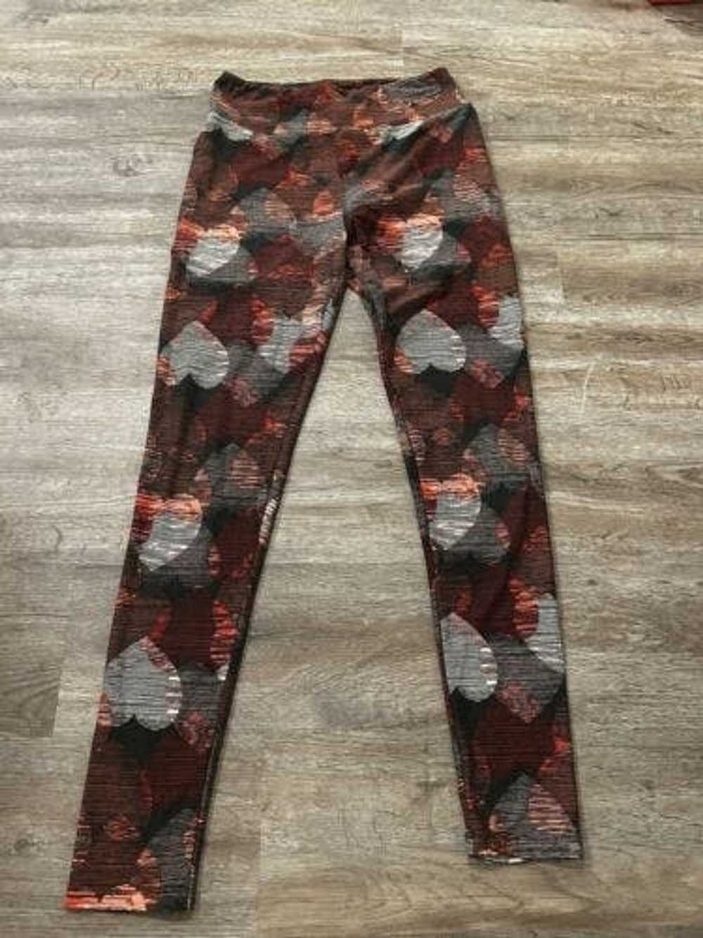 Lululemon Lularoe leggings Heart Pattern One Size - image 1